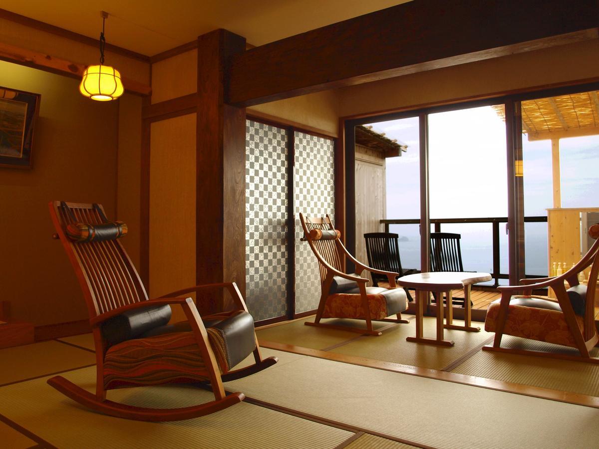 Chikurinan Mizuno Hotel Atami Kültér fotó